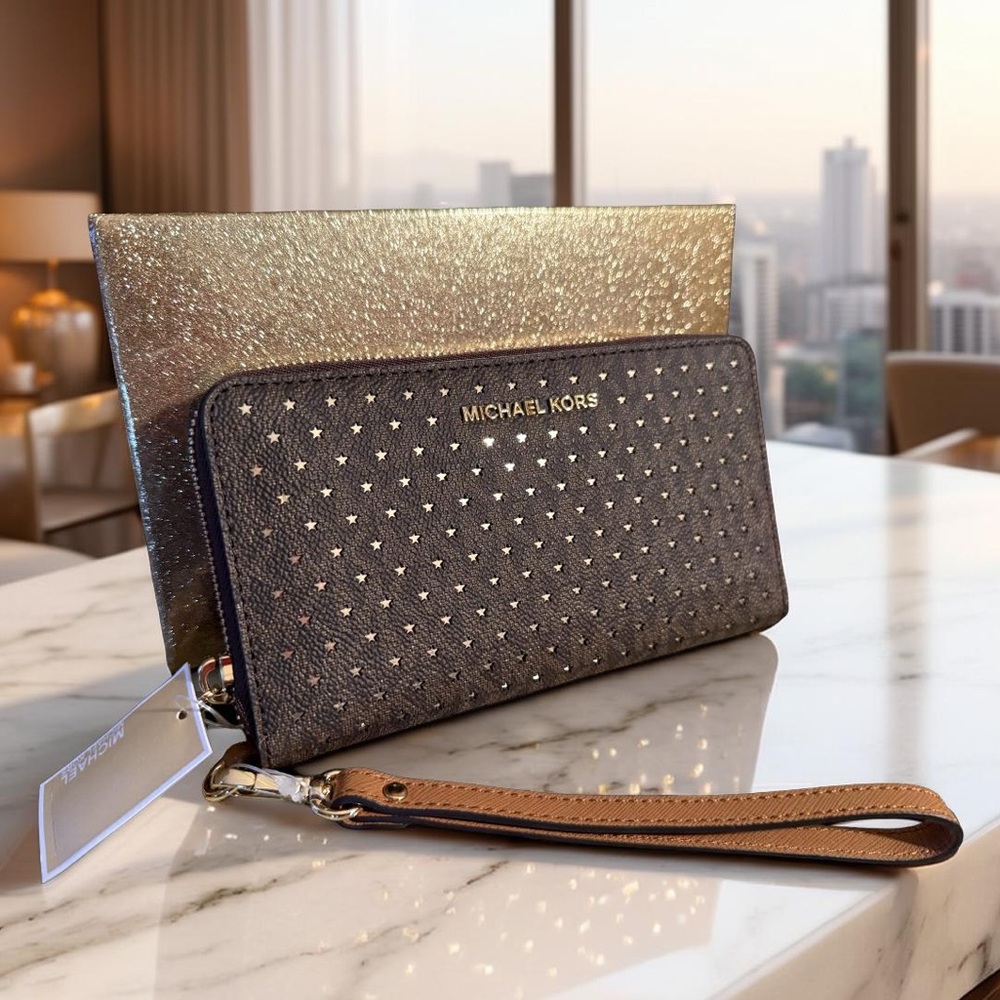 Michael Kors NWT Brown Perforated Gold Stars Multi-Function Wristlet (P218) - Picture 3 of 10